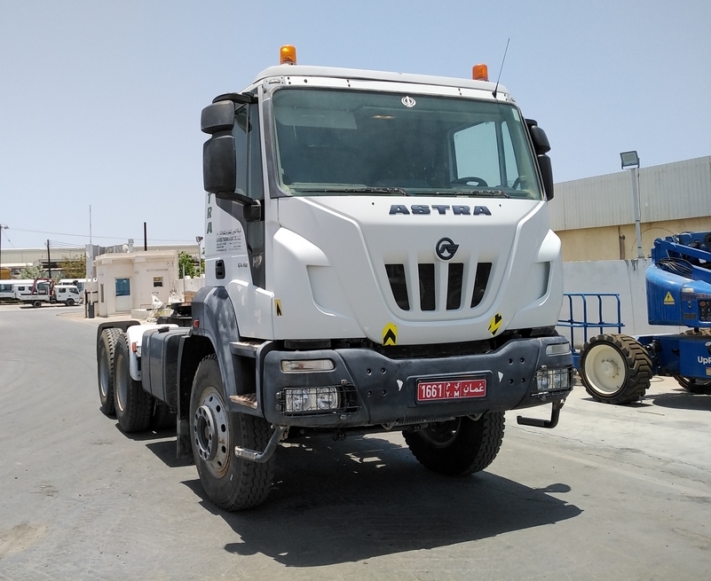 Astra oil field utility truck